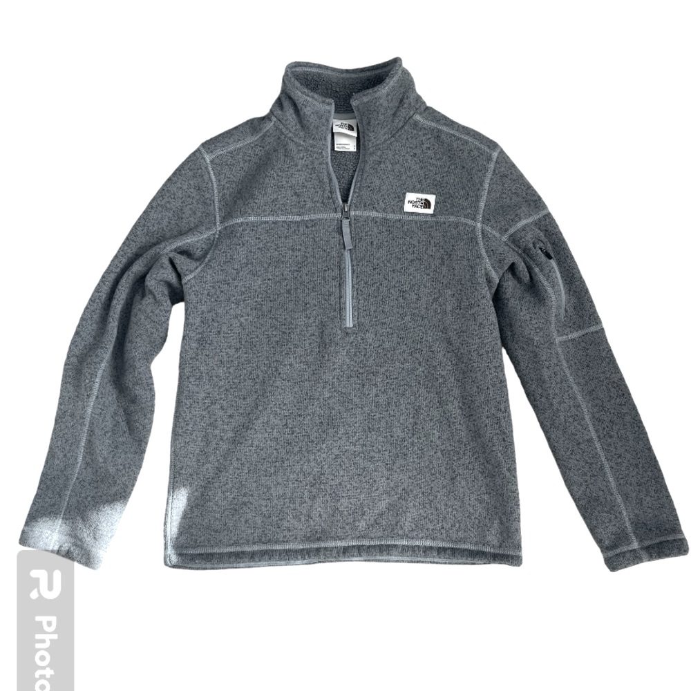 Gray The North Face Quarter Zip - Men’s Small